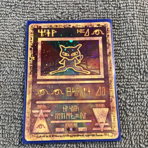 POKÉMON CARDS - Picture 1 of 3